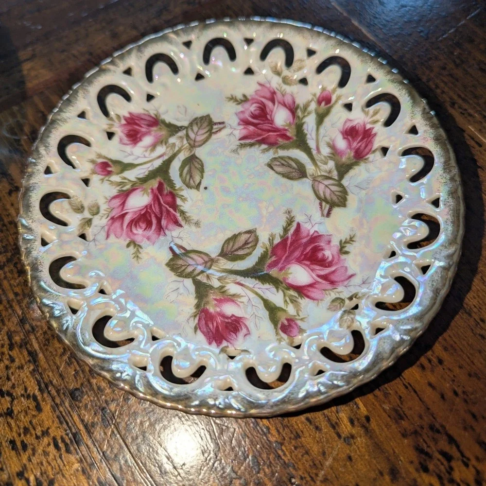Vintage Royal Sealy China Pink Rose Lusterware Footed Teacup‎ and Saucer Japan